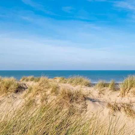 With Sea View And Balcony In Belgium 아파트 *